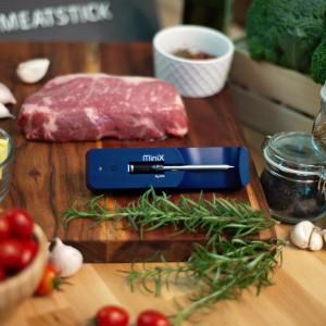 The MeatStick Set 6: The MeatStick Mini inkl. Bluetooth Xtender Ladegerät blau