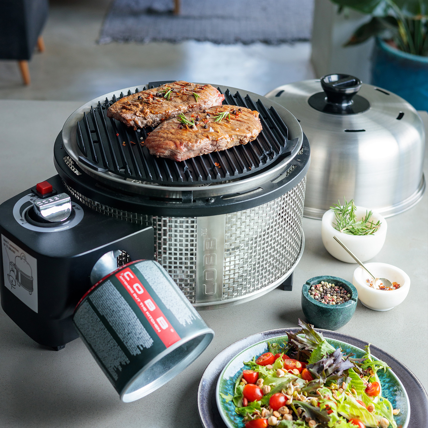 Cobb Premier Gas Deluxe Gas-Edelstahlgrill inkl. Griddle+ Grillplatte