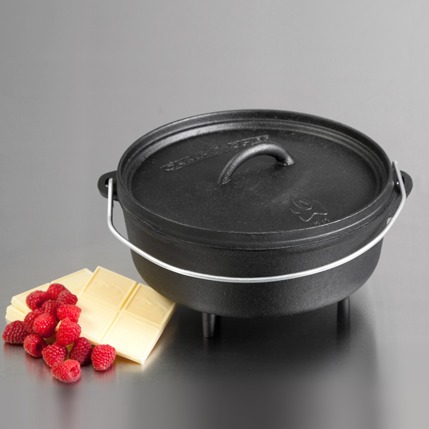 Camp Chef Classic Dutch Oven SDO-10