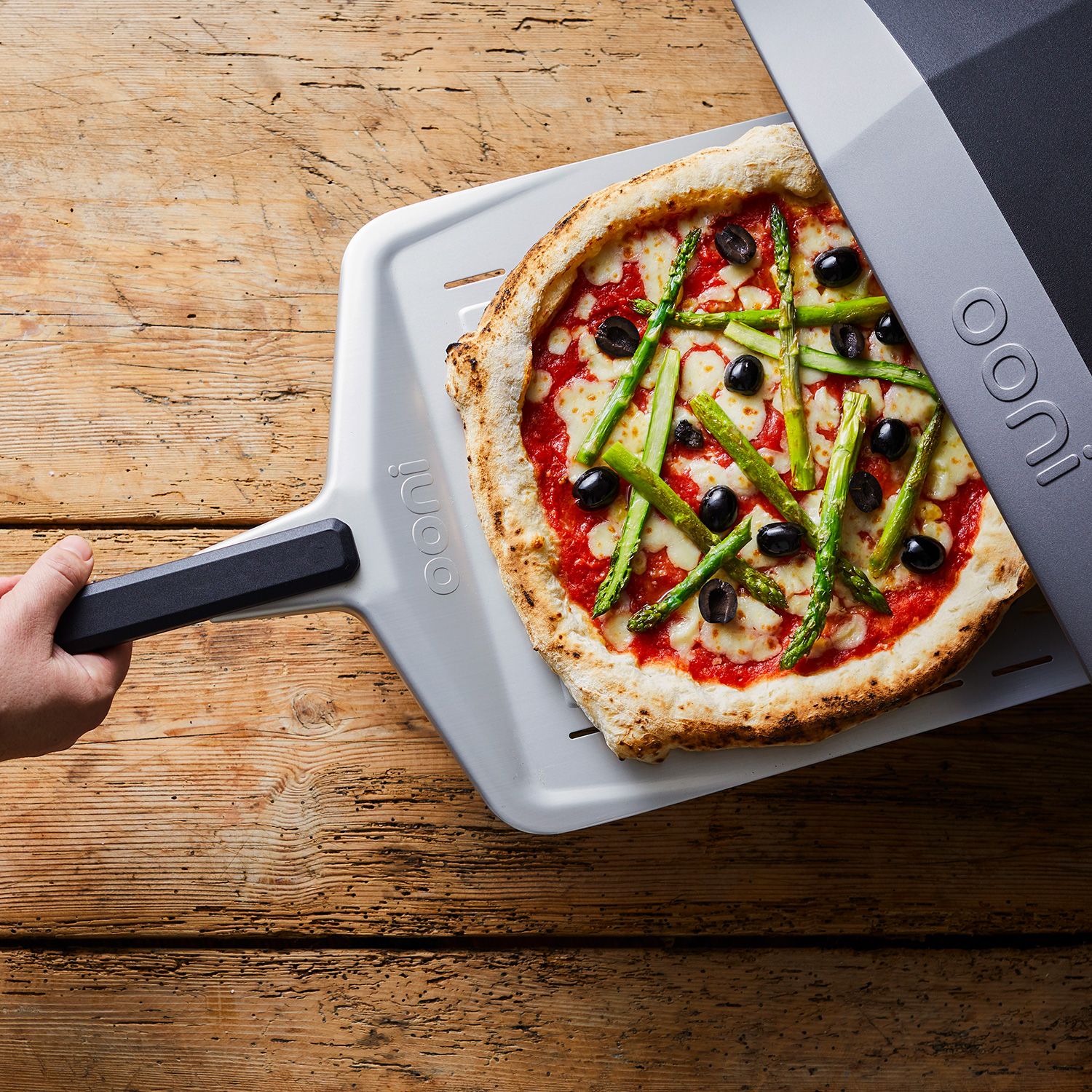 Ooni Pizzaschieber Aluminium perforiert 12"