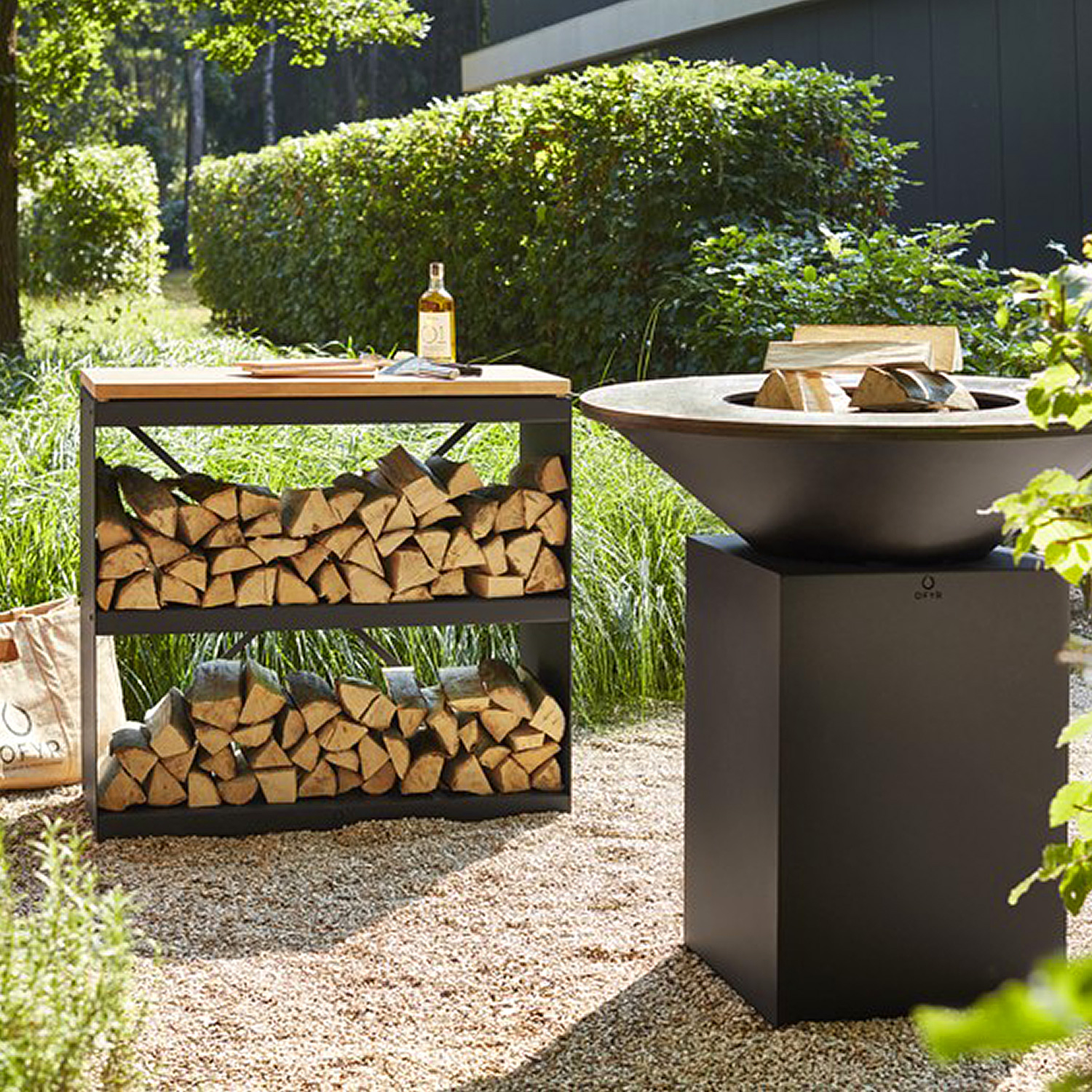 OFYR Holzregal Black mit Arbeitsplatte