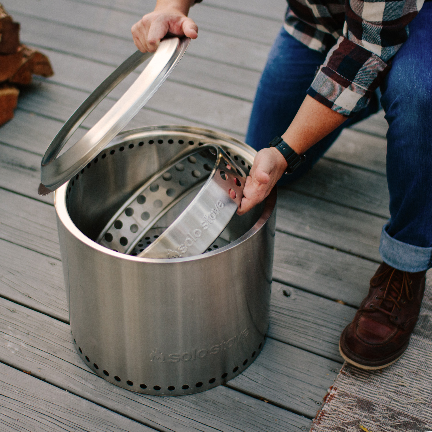 Solo Stove Ranger Feuerstelle mit Sockel