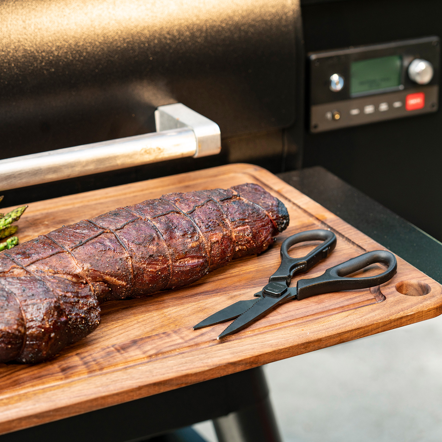 Traeger BBQ Schere