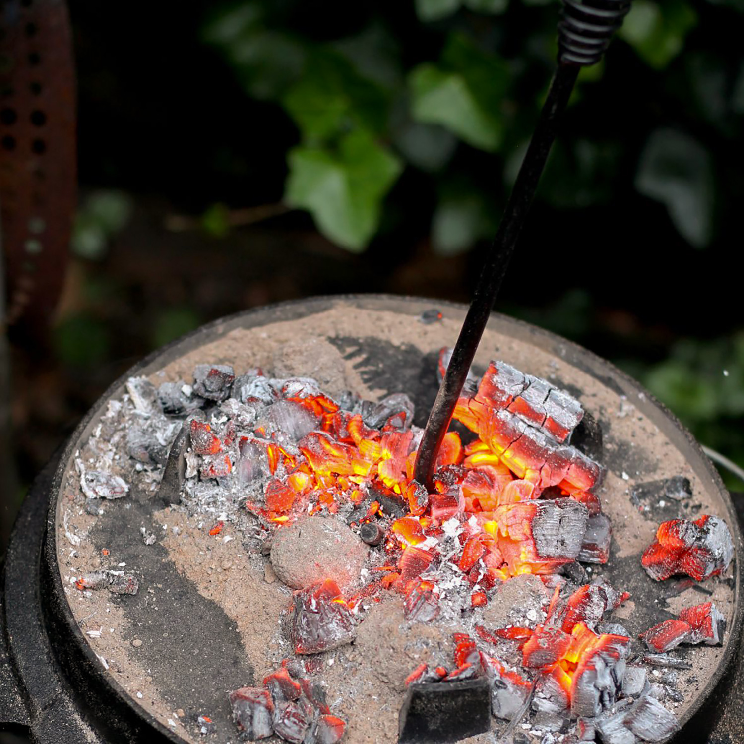 Valhal Outdoor Deckelheber für Dutch Oven, 35 cm