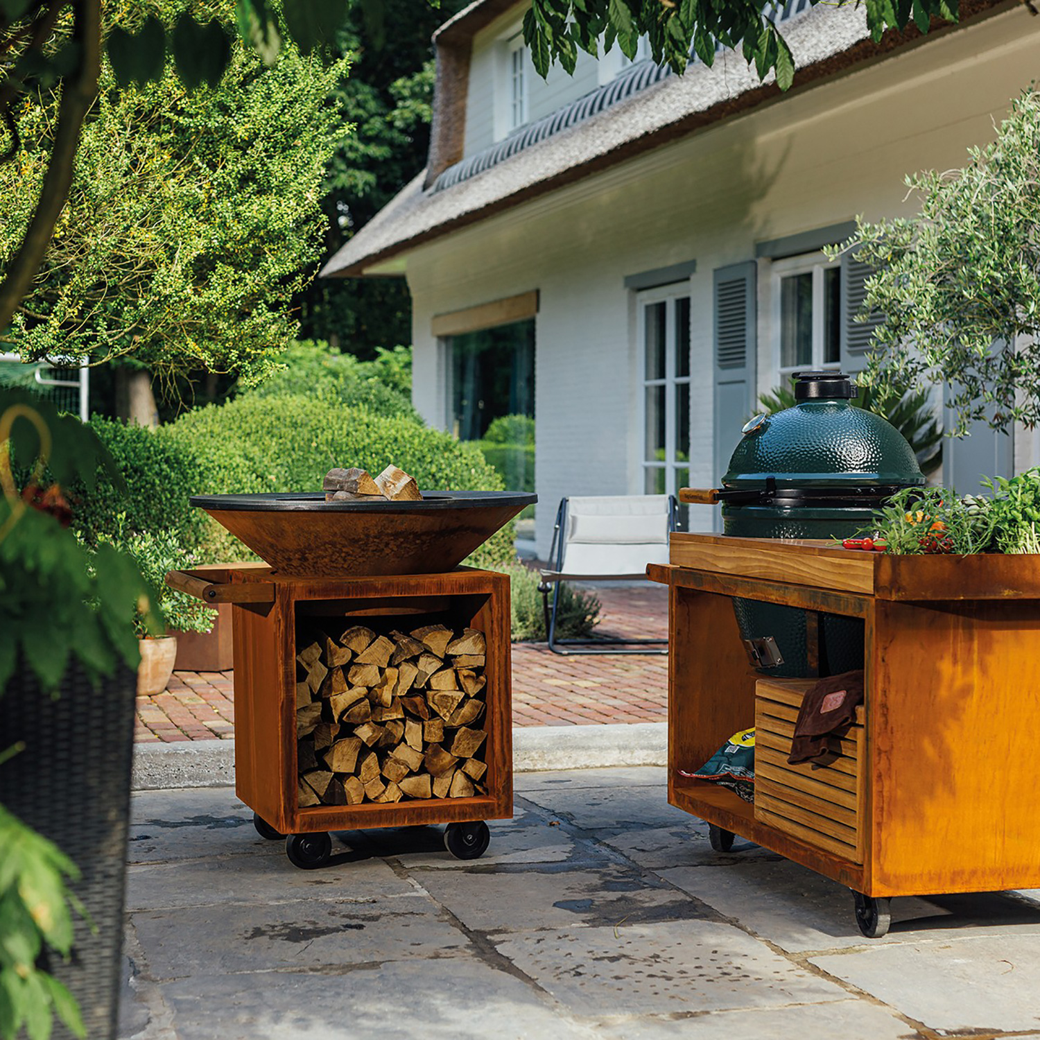 OFYR Classic Storage Corten 100 PRO Grill & Feuerstelle