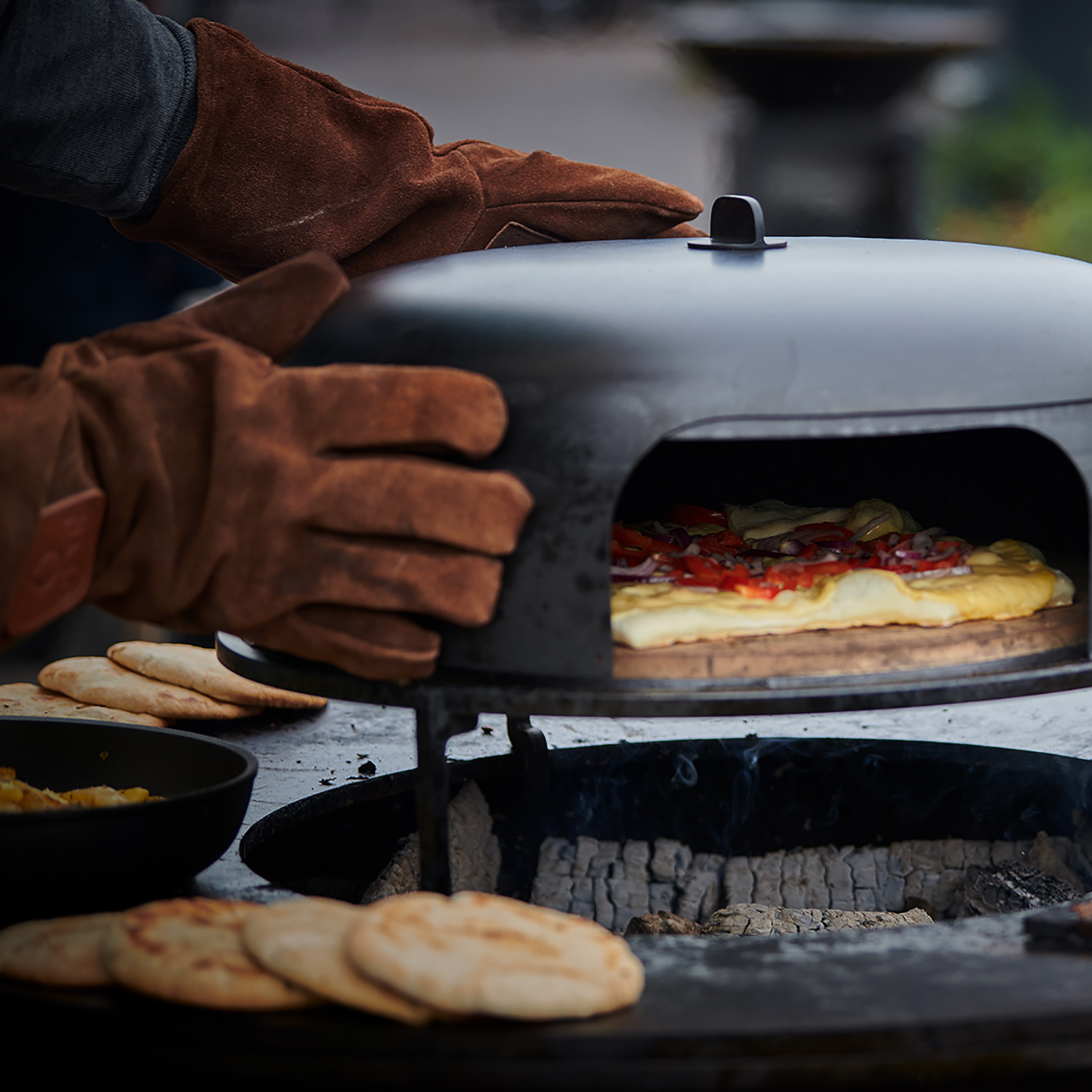 OFYR Pizzaofen für 85-er Grill & Feuerstelle