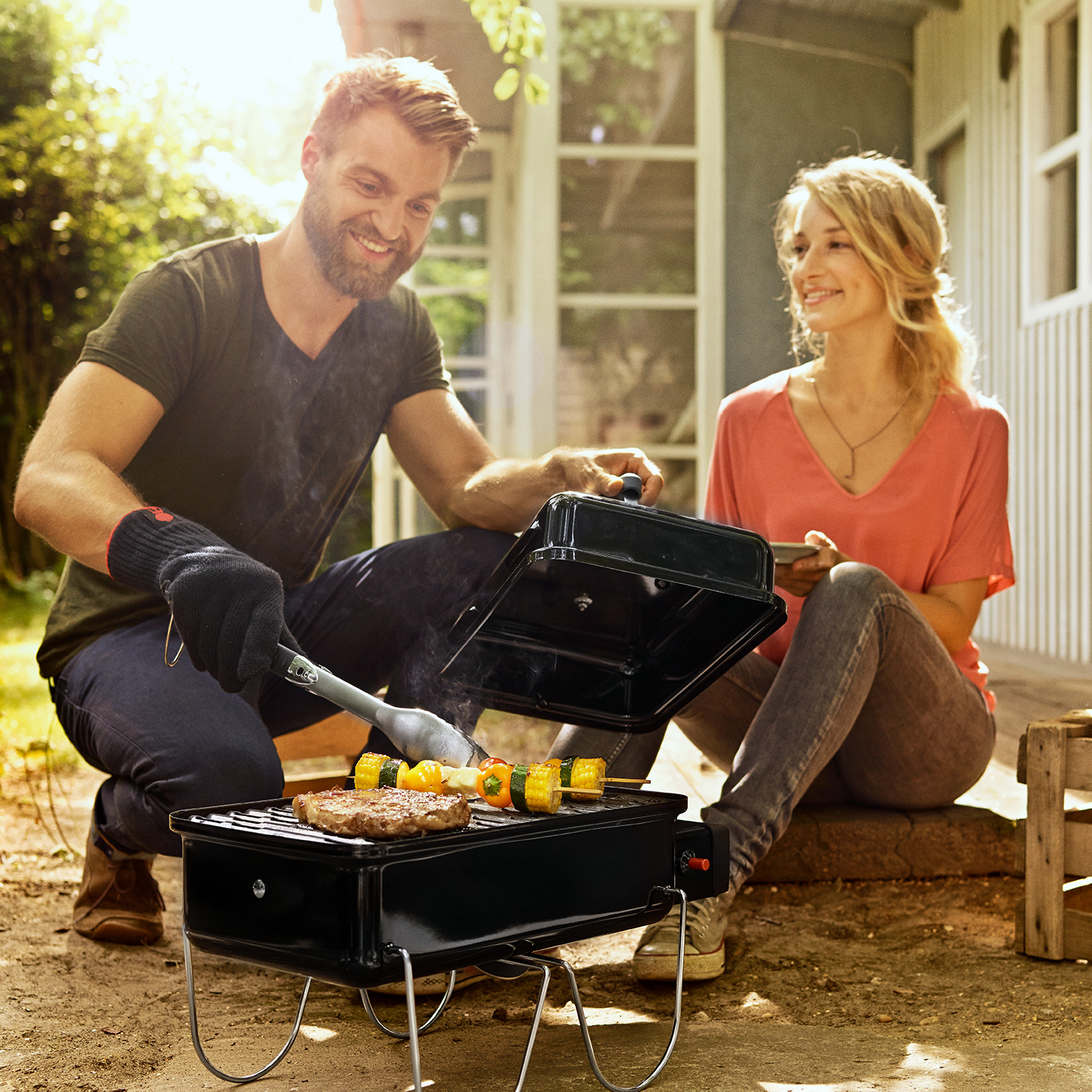 Weber Go-Anywhere Gasgrill Schwarz