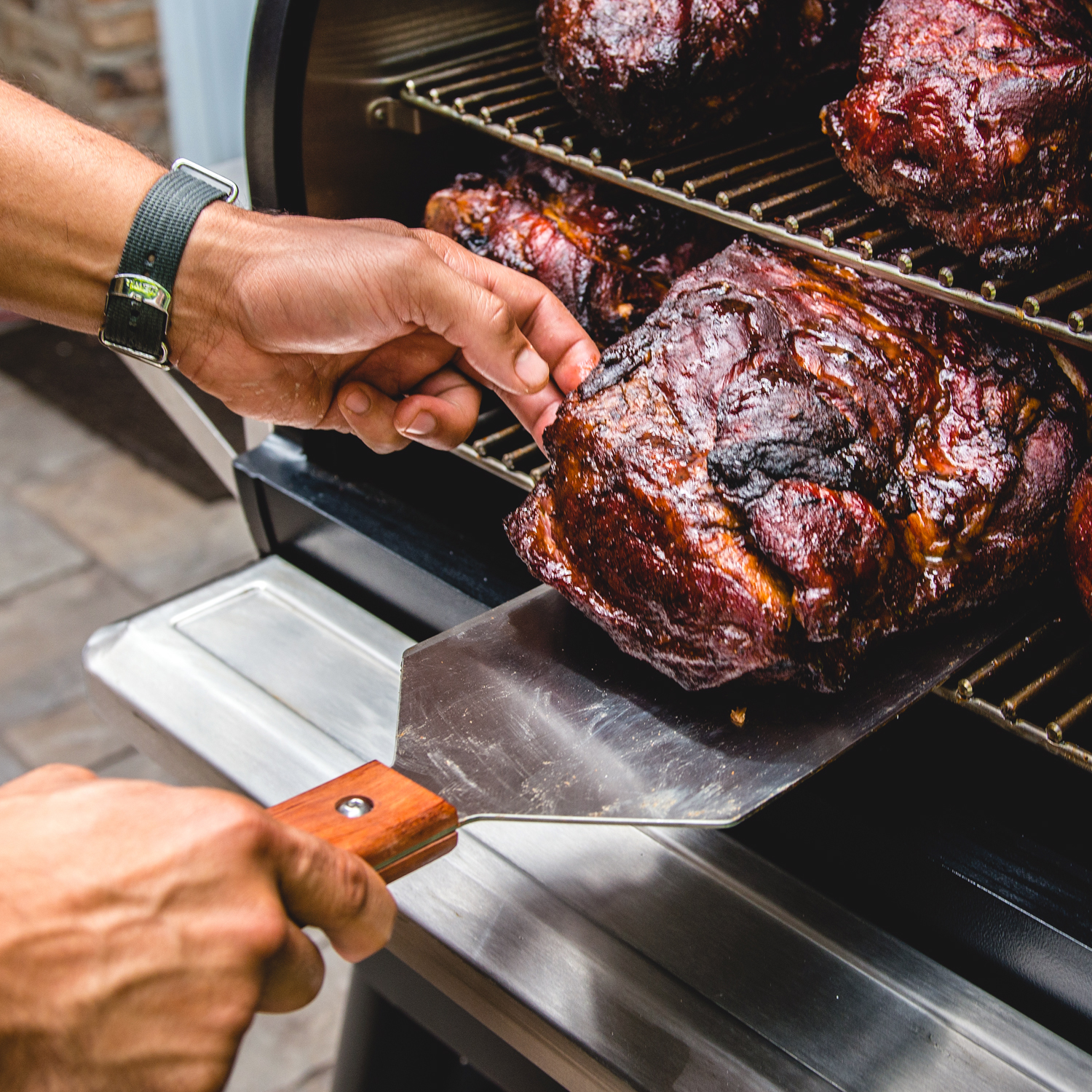 Traeger Extragroßer Fleisch- und Fischwender