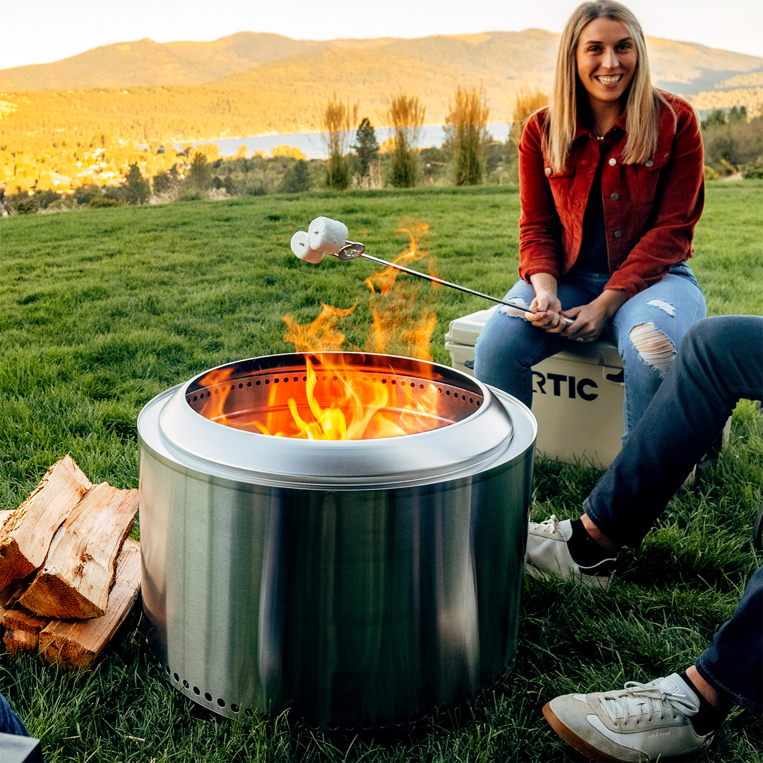 Solo Stove Yukon Feuerstelle mit Sockel