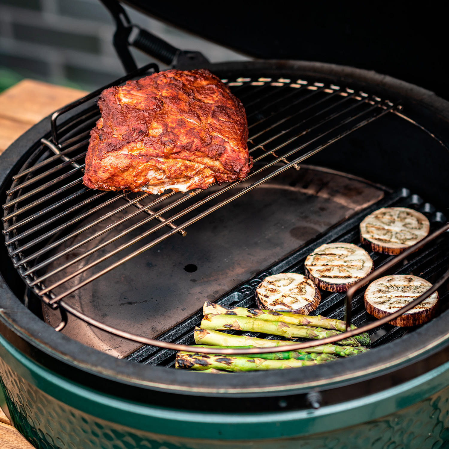 Big Green Egg halbrunder convEGGtor Stein für Large