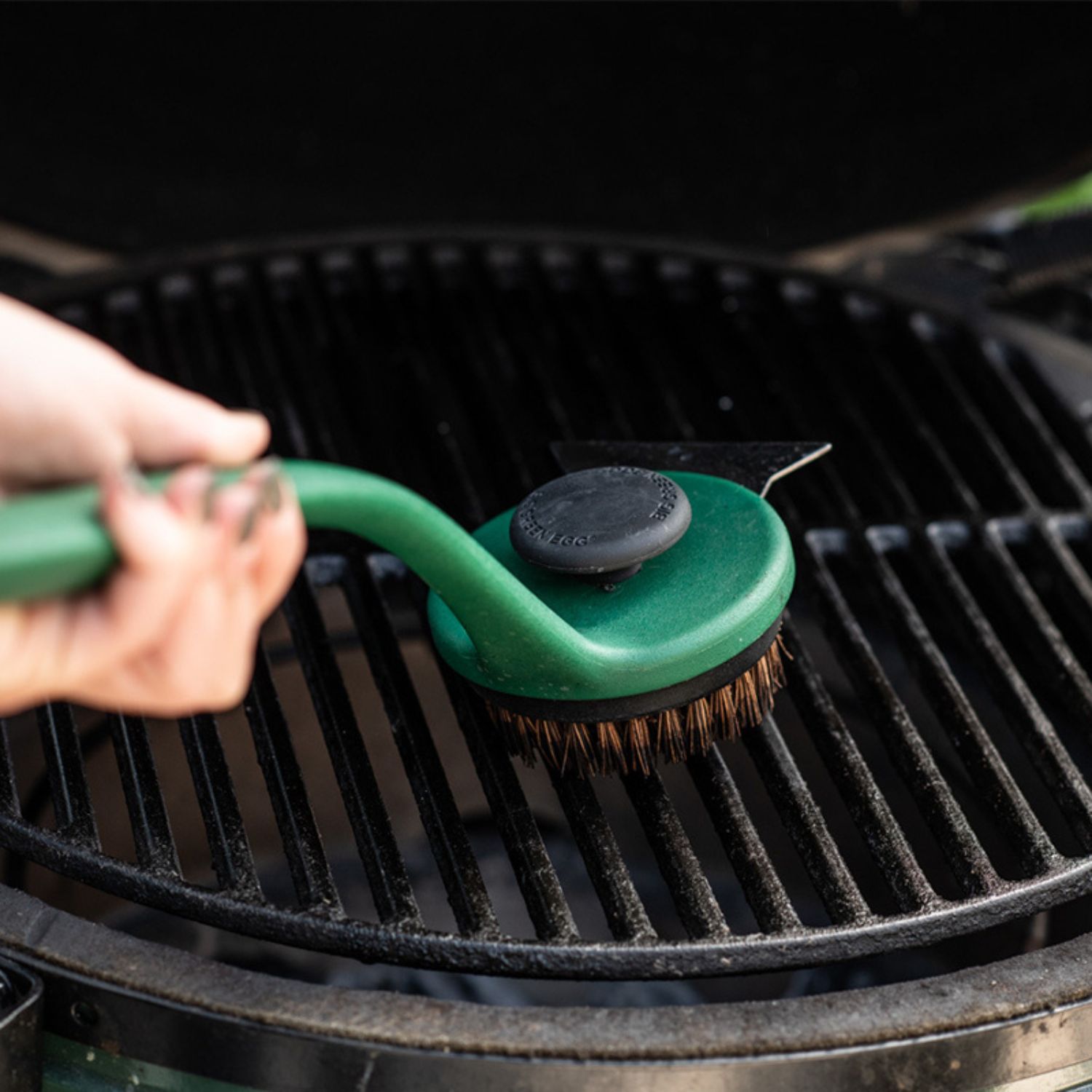 Big Green Egg SpeediClean Grillbürste mit langem Griff