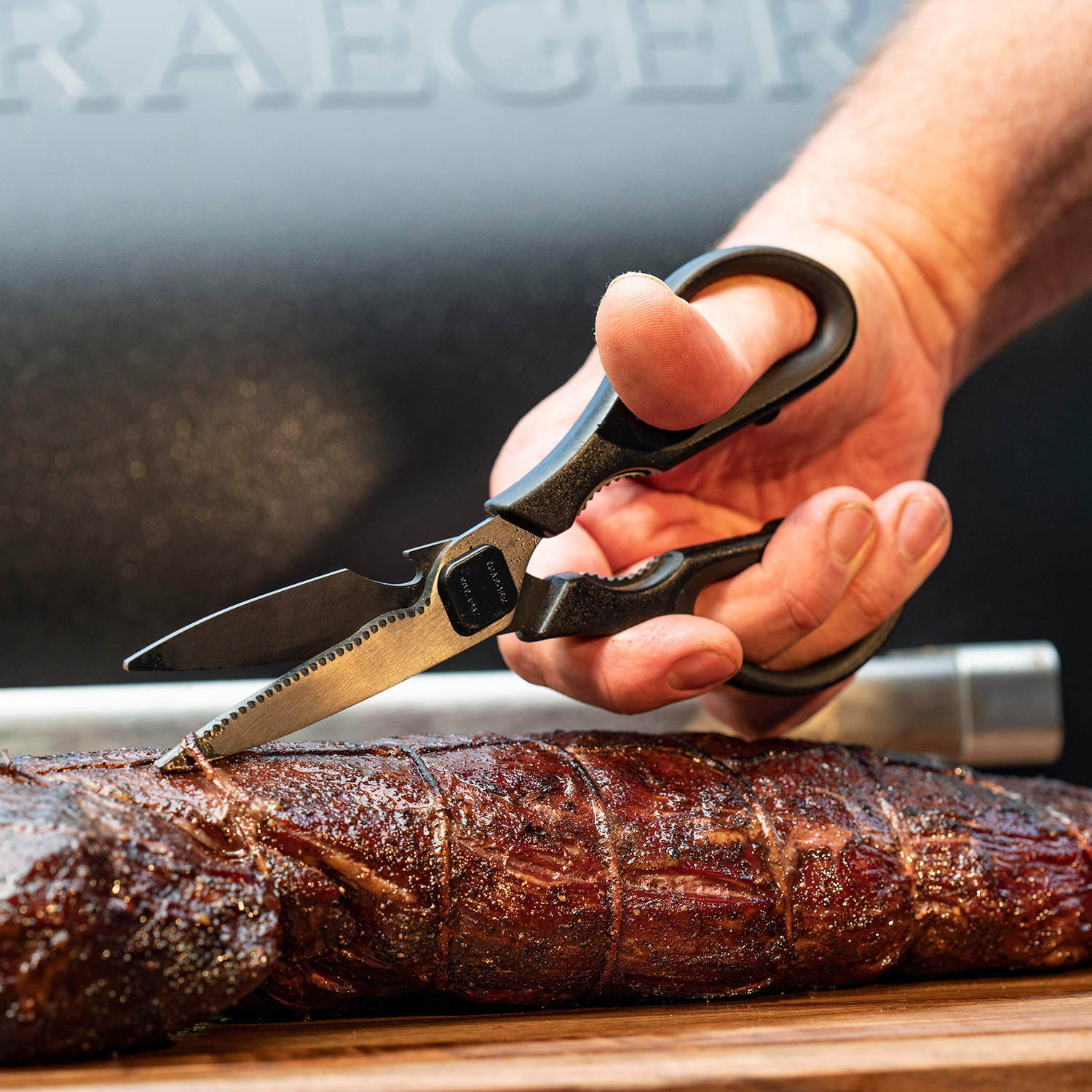 Traeger BBQ Schere