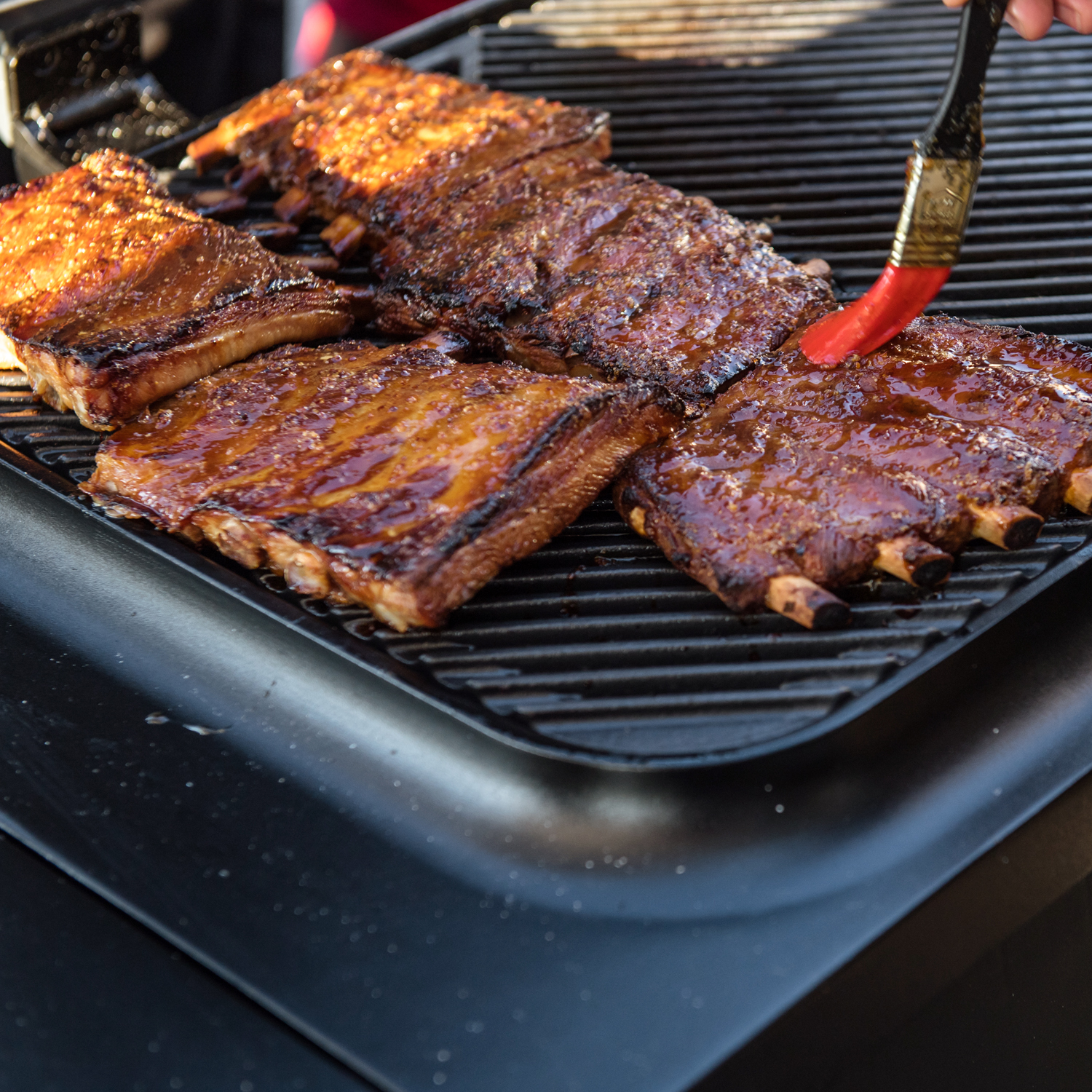 Everdure FORCE Gasgrill Stone + Abdeckhaube